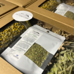 gift box με βιολογικά βότανα από τη Μεσσηνία